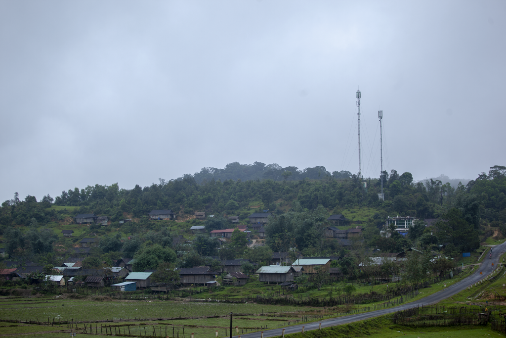du-lich-mang-den-tu-tuc