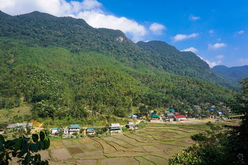 kinh-nghiem-du-lich-mai-chau-2-ngay-1-dem (13)