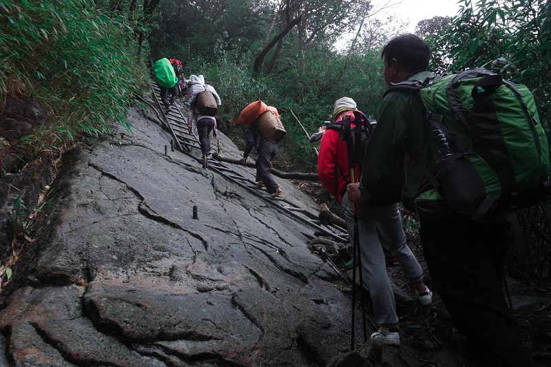 dang-ky-leo-fansipan (4)