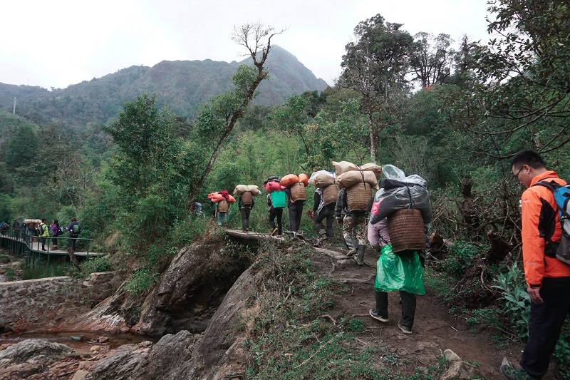 kinh-nghiem-chinh-phuc-dinh-fansipan (16)