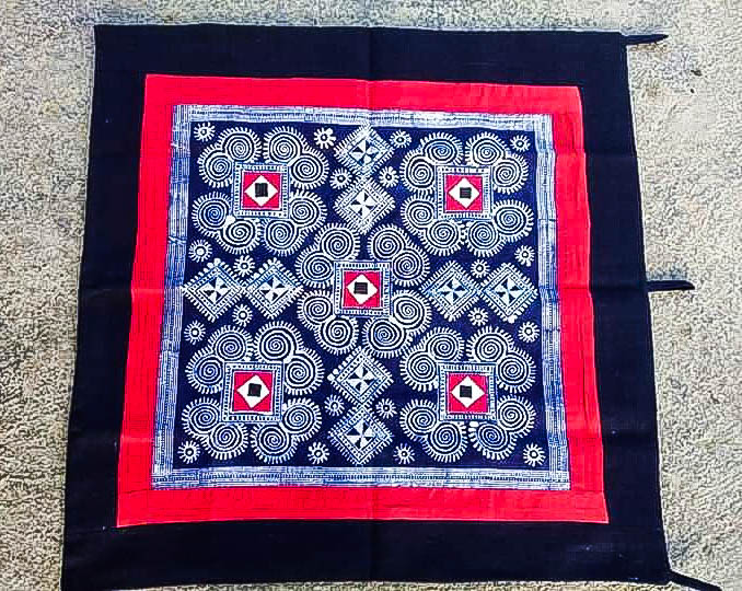 Sản phẩm khăn trải bàn hoàn thiện xinh đẹp