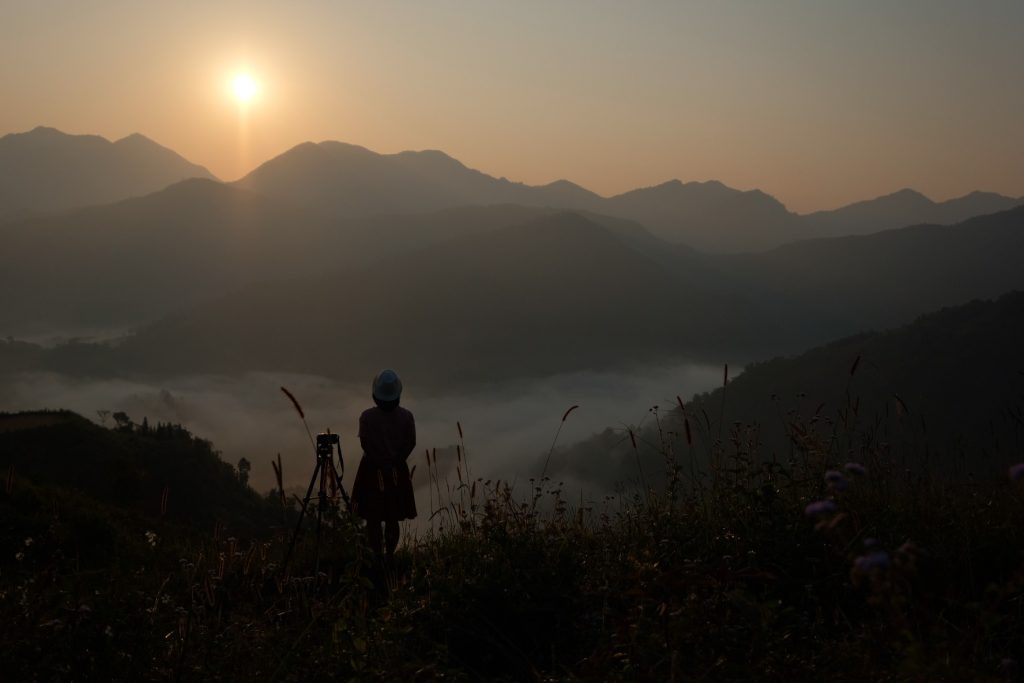 Lặng lẽ ngắm hoàng hôn ở Hoàng Su Phì