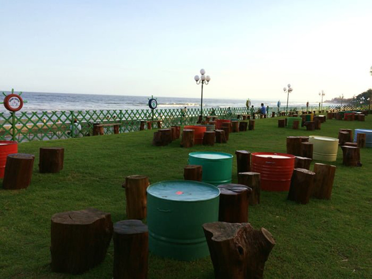 mát mẻ với quán cafe này