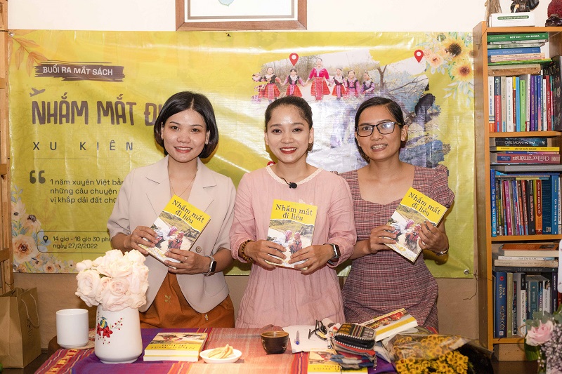 nhắm mắt đi liều