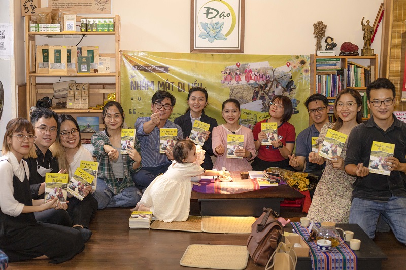 review sách nhắm mắt đi liều