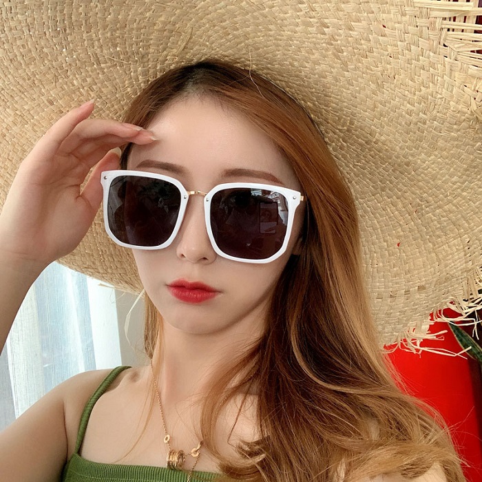 trang phục đi biển sống ảo