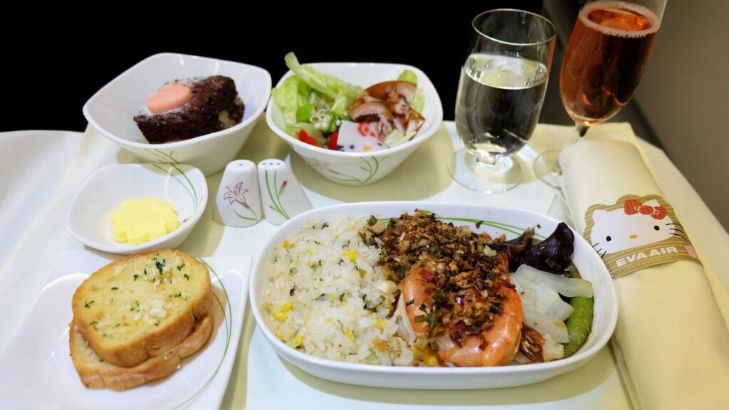 vé máy bay hạng thương gia