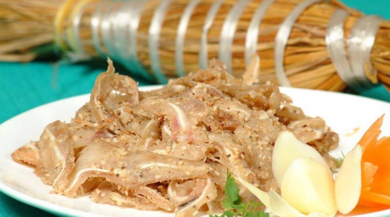 món tré rơm bình định ngon tuyệt